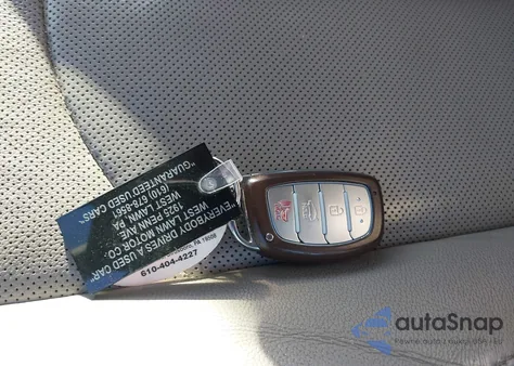 2017 Hyundai Sonata Limited z USA, uszkodzony, nr VIN 5NPE34AF0HH477954